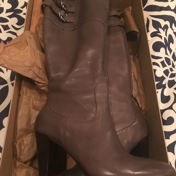 Gray Cole Haan boots- never worn! - Picture 3 of 7